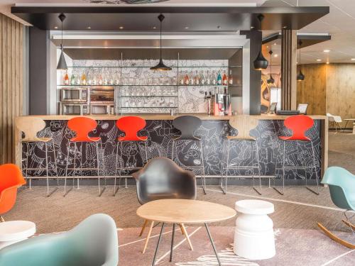 ibis Nantes Centre Tour Bretagne - main image