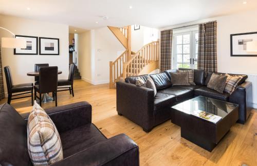 Kenmore Luxury Lodges, , Highlands