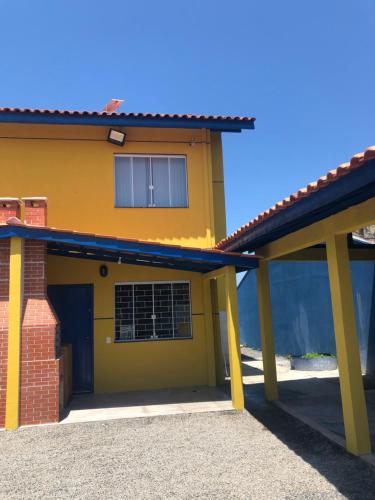 PÉ NA AREIA apartamento térreo