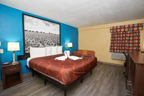 1 queen bed