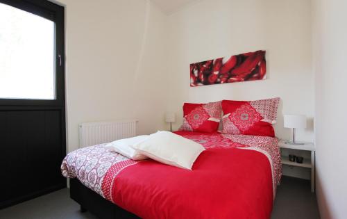 EuroParcs De Hooge Veluwe Room Type - Chalet met 2 slaapkamers - Cube Exclusif 4