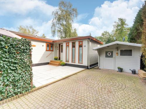 Delightful Chalet in Putten with Garden