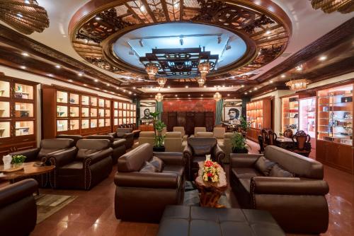 Bar/lounge, Rex Hotel Saigon in Ho Chi Minh City