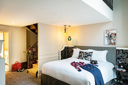 room detail thumbnail 0