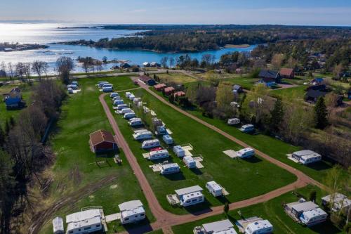 Käringsund Resort Camping - image 5