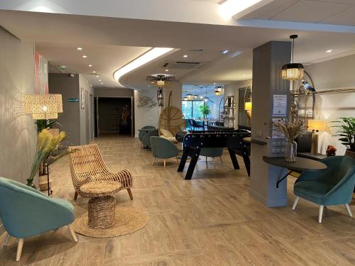 ibis Styles Rennes Cesson - image 2