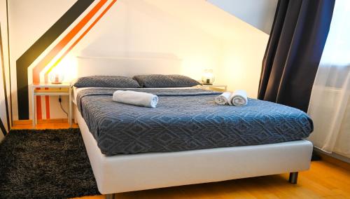 Modern Suite City Center - image 8
