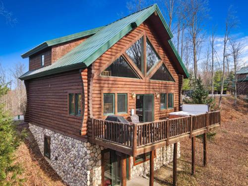 832 Mountain Cabin in Boyne Falls (Michigan)