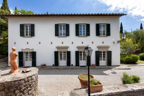 Bejárat, Villa Serena & Dependances in Le Contesse