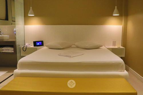 BAMBINA HOTEL -Adultos Somente