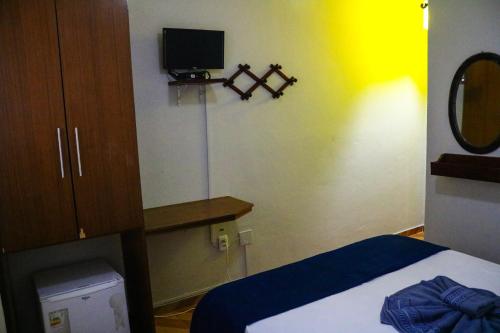 Double Room - Low Floor image 8