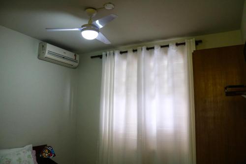 Double Room - Low Floor image 7