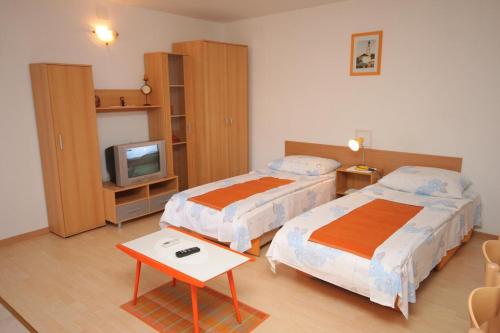 Apartments with WiFi Split - 7596, Split (photo 9)