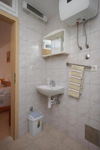 Apartments with WiFi Split - 7596, Split (photo 10)