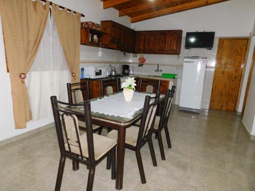 Cabanas Mirmar Mendoza in Villa Marini