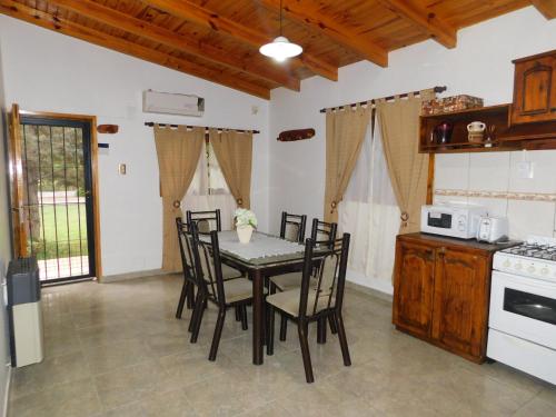 Cabanas Mirmar Mendoza in Villa Marini