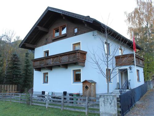 Spacious Apartment in Radstadt near Ski Slopes in Forstau
