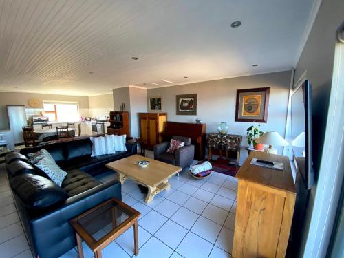 Relax & Recharge in Boggomsbaai