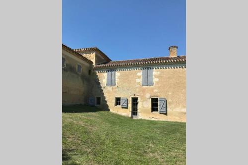 Maison gasconne au calme au cœur du Gers