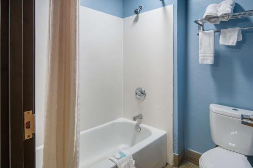 Rodeway Inn Carrollton I-35E