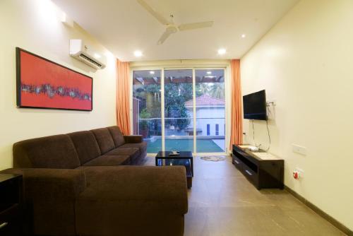 Eternal Wave Apartments by Daystar Ventures - image 5