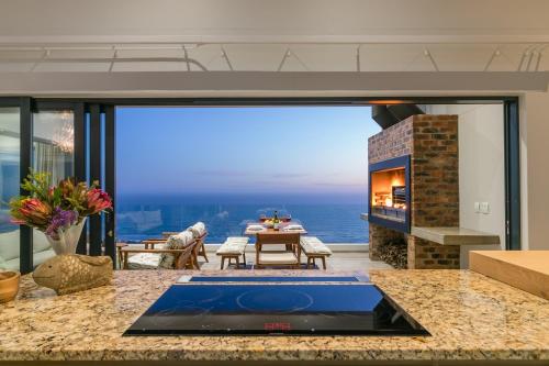 Kooboo Berry Ocean View, Self Catering Guesthouse in Wilderness