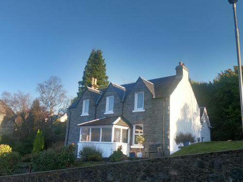 Whinburn Guest House, , Highlands