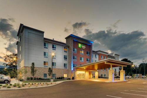 Holiday Inn Express & Suites - Saugerties - Hudson Valley, an IHG Hotel