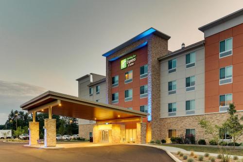 Holiday Inn Express & Suites - Saugerties - Hudson Valley, an IHG Hotel