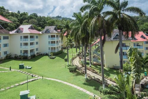 Zunanjost, MYSTIC RIDGE RESORT in Fisherman's Point