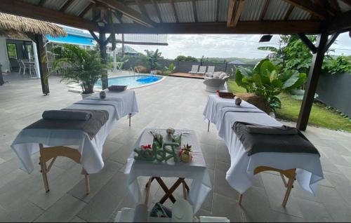 Massage, villa Lorenza in Petit-Bourg