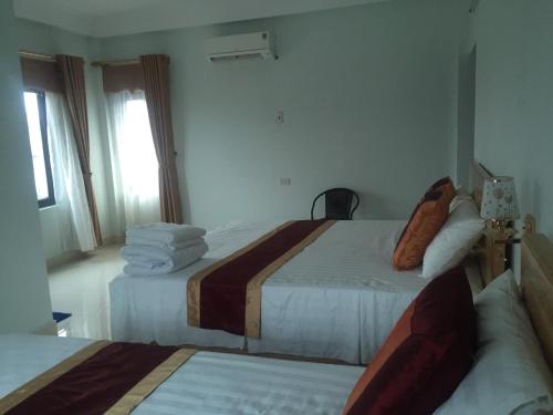 2 king beds