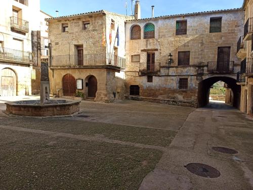  Hostal La Sociedad in Aréns de Lledó