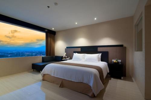 Badezimmer, Aria Gajayana Hotel in Malang