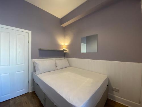 innerCityLets - Royal Mile - image 12