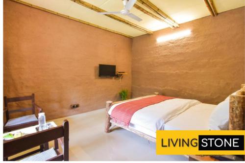 LivingStone Mountain Adobe Kasauli