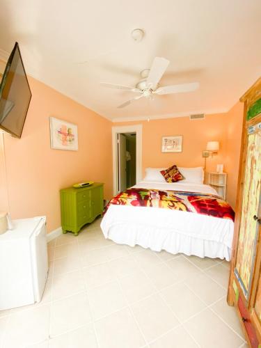 1 queen bed