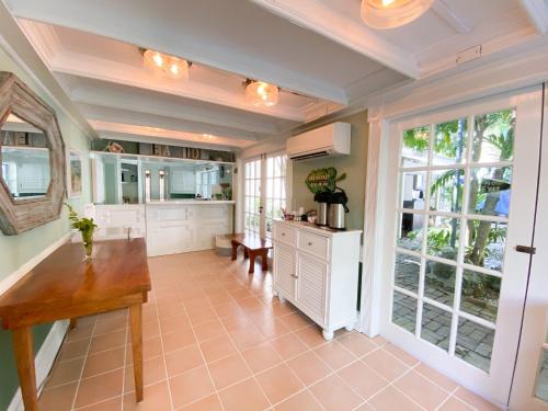 Authors Guesthouse Key West