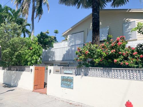 Authors Guesthouse Key West
