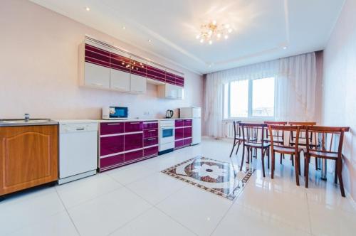 Dekabrist Apartment at anokhina 93 - image 2