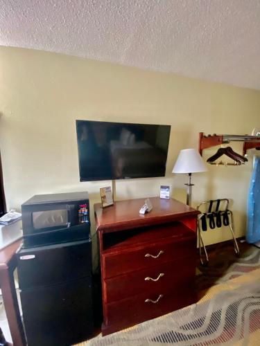 1 queen bed