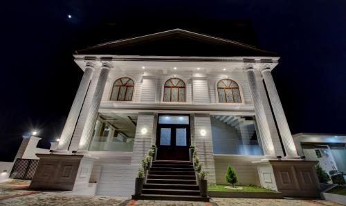 ทัศนียภาพภายนอกโรงแรม, Treebo The Meridian in ชิคมากาลูร์