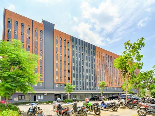 Collection O 92440 Urban Town Apartment Karawang