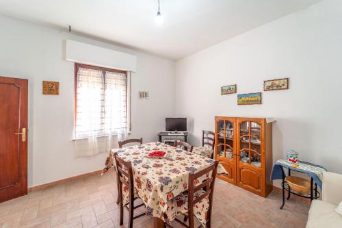  Casa Luisa, Unterkunft in Ploaghe