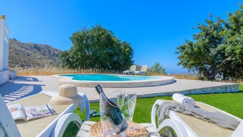 Finca El Mirador Malaga by Ruralidays gîte à louer Montes de Málaga