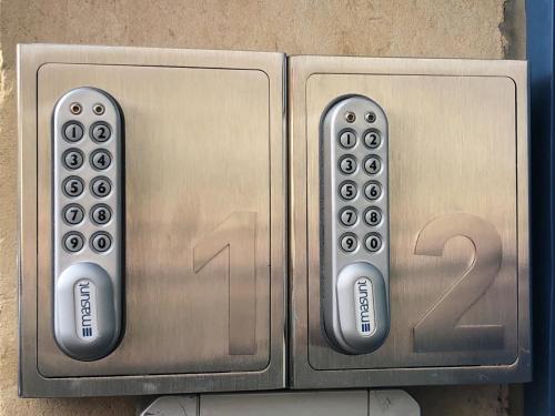 Wohnung mit Blick auf die Zitadelle Petersberg - 3 Zimmer Wohnung mit Blick auf die Zitadelle Petersberg - 3 Zimmer