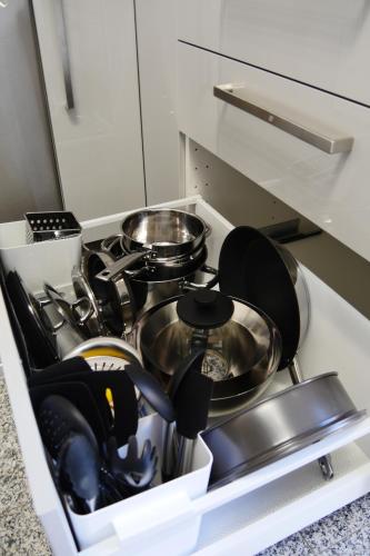 Wohnung mit Blick auf die Zitadelle Petersberg - 3 Zimmer Wohnung mit Blick auf die Zitadelle Petersberg - 3 Zimmer