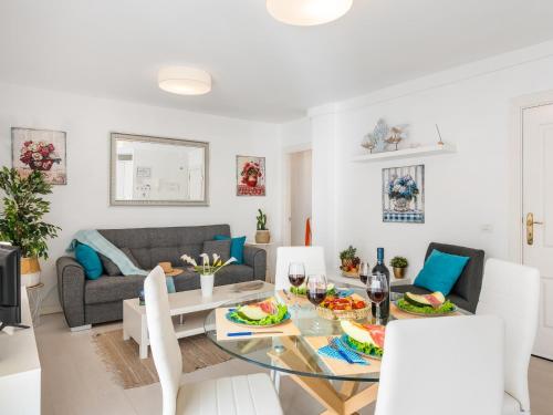 205 los cristianos beach and center,wifi air cond
