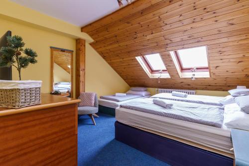 Attic Suite with Kitchenette