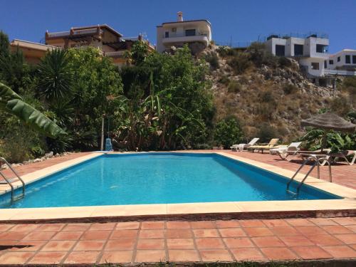  pequeño conjunto casas adosados in La Caleta-Guardia